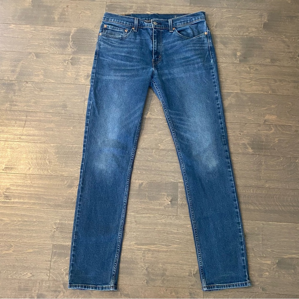 ❤️‍🔥HP❤️‍🔥 Men’s Levi’s 511 All Seasons Tech Medium Wash Straight Leg Jeans